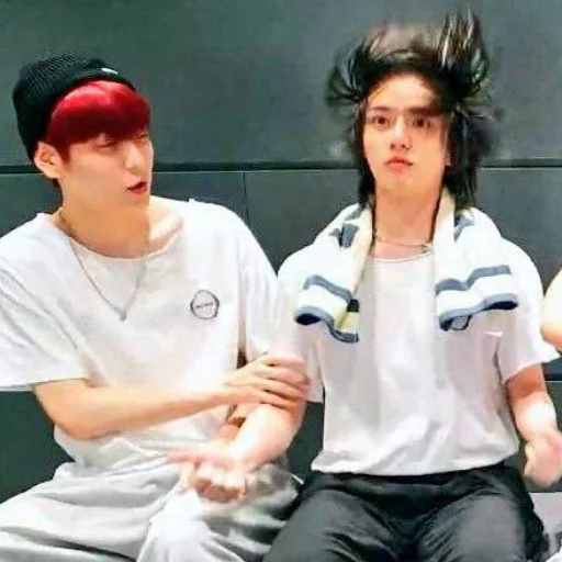 😵 Стикер «all my kpop love» для Telegram
