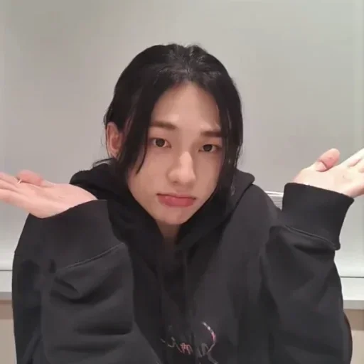 🤷‍♀ Стикер «all my kpop love» для Telegram