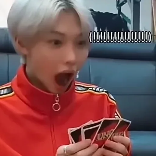 😱 Стикер «all my kpop love» для Telegram