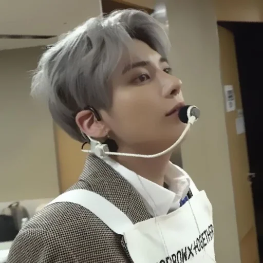 🇵🇼 Стикер «Kang Taehyun» для Telegram