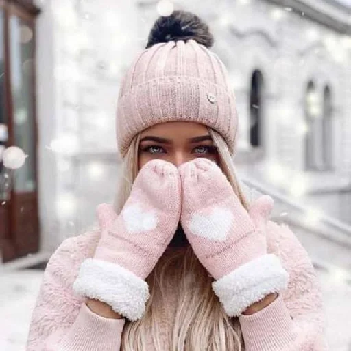 🙈 Стикер «Amitiss» для Telegram