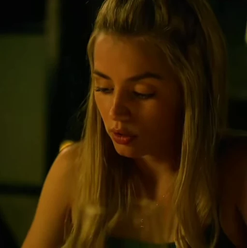 🤍 Стикер «Ana de Armas» для Telegram
