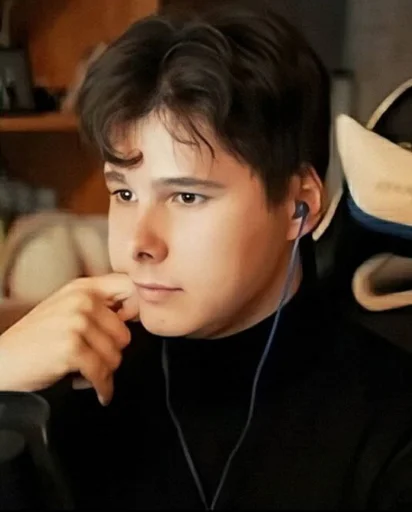 🤔 Стикер «АНДРЕЙКА БЛИАТЬ» для Telegram