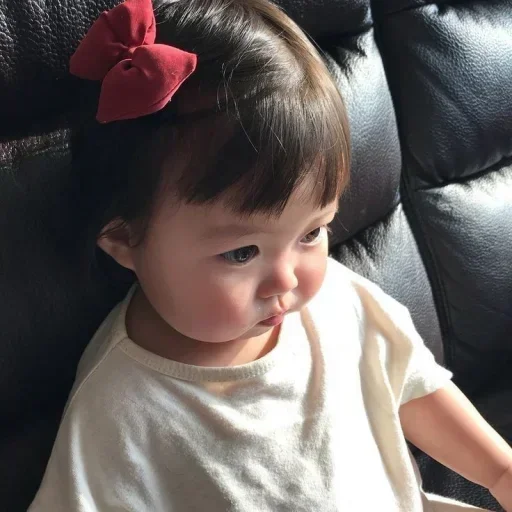 😒 Стикер «Cute kids» для Telegram
