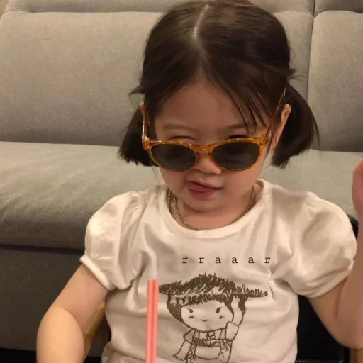 😼 Стикер «Cute kids» для Telegram