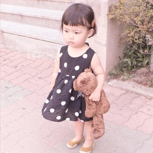 🚶 Стикер «Cute kids» для Telegram