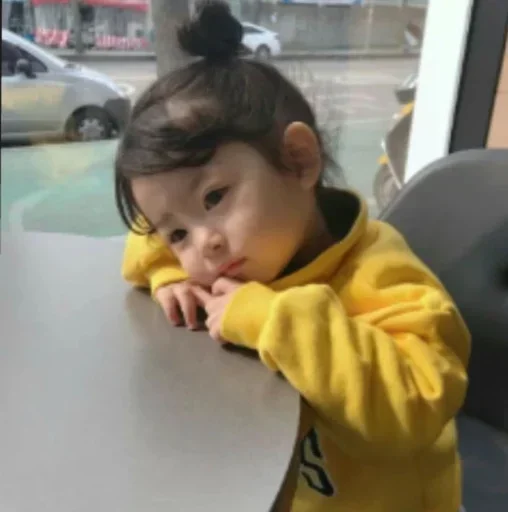 😔 Стикер «Cute kids» для Telegram