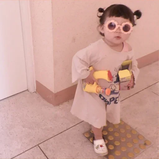 😼 Стикер «Cute kids» для Telegram