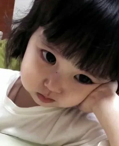 👀 Стикер «Cute kids» для Telegram