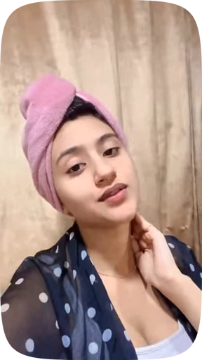 ⬇️ Стикер «Anjali Arora» для Telegram