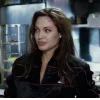 Стикер 30 Анджелина Джоли