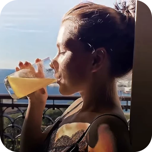 💋 Стикер «Мария Шукшина» для Telegram