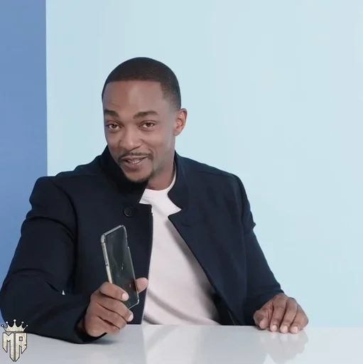 🖲 Стикер «Anthony Dwaine Mackie» для Telegram