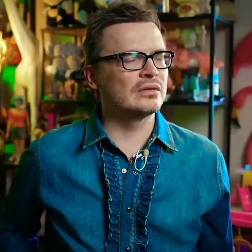 🤨 Стикер «Anton S» для Telegram