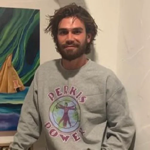 🌿 Стикер «Archie KJ Apa» для Telegram