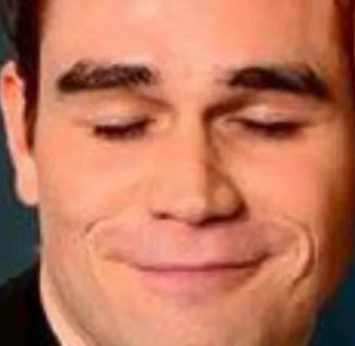 🌿 Стикер «Archie KJ Apa» для Telegram