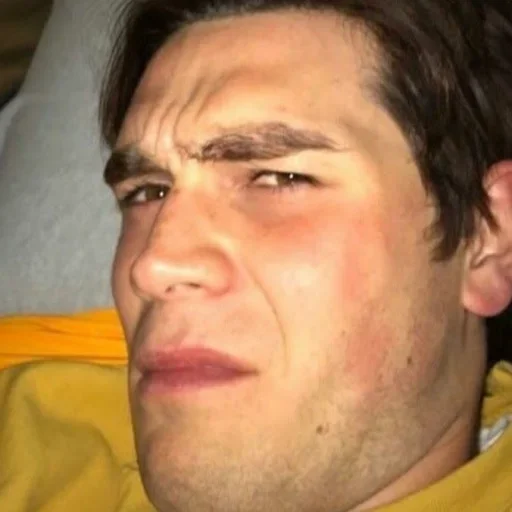 🌿 Стикер «Archie KJ Apa» для Telegram