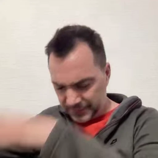 🥴 Стикер «Arestovich» для Telegram