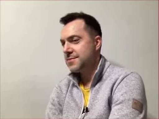 😬 Стикер «Arestovich» для Telegram