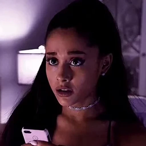 🤩 Стикер «Ariana Grande Videopack» для Telegram
