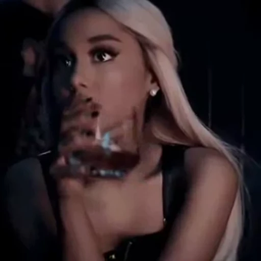 Стикерпак Ariana Grande Videopack для Telegram