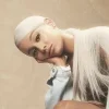 Стикер 37 Ariana Grande
