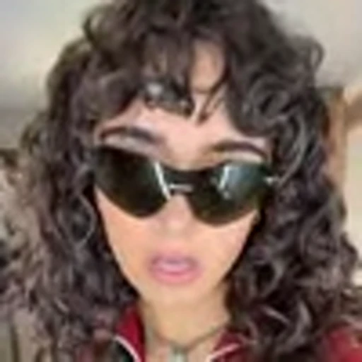 🤩 Эмодзи «Asha Banks» для Telegram