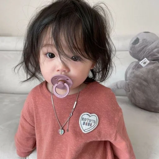 🦋 Стикер «Asian» для Telegram