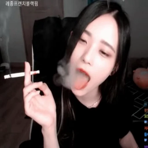 🚬 Стикер «asian random» для Telegram
