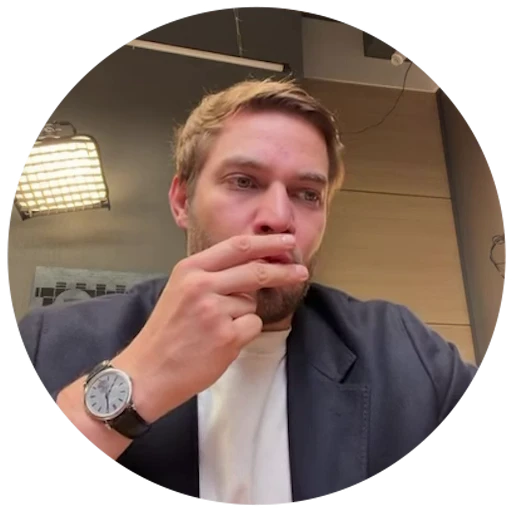 🫥 Стикер «Антонов такой Антонов» для Telegram