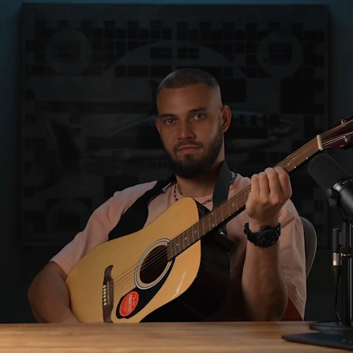 🎸 Стикер «Антонов такой Антонов» для Telegram
