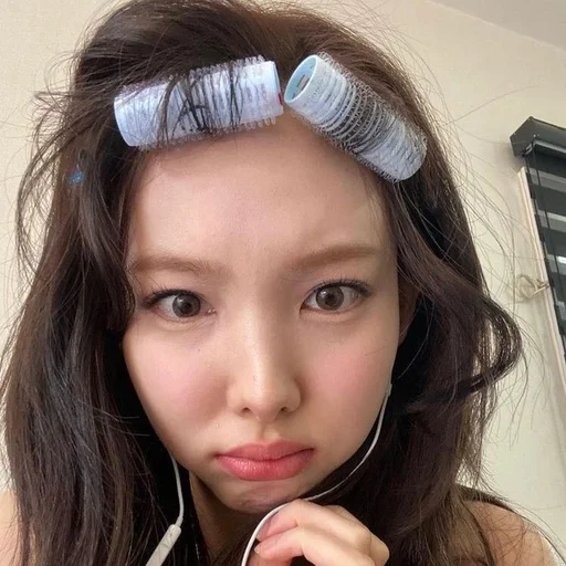 🤎 Стикер «nayeon» для Telegram