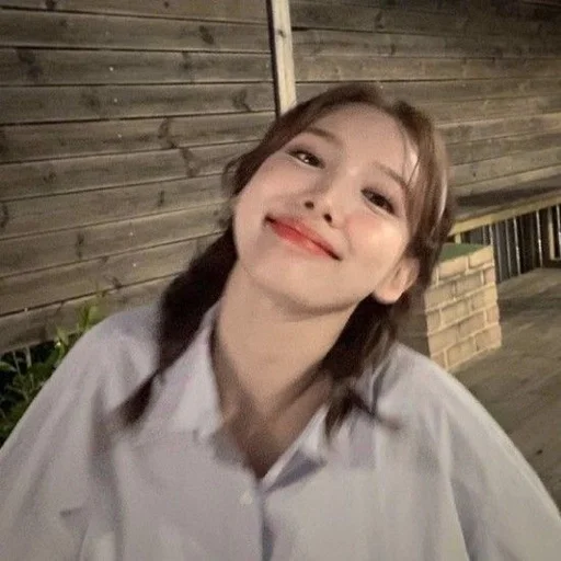 🤎 Стикер «nayeon» для Telegram
