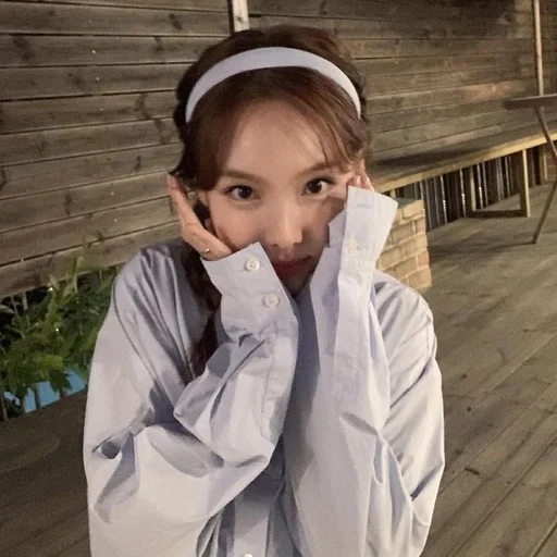 🤎 Стикер «nayeon» для Telegram