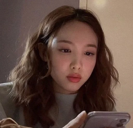 🤎 Стикер «nayeon» для Telegram
