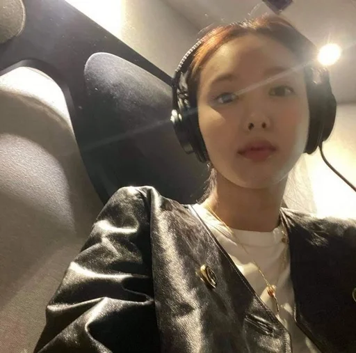 🤎 Стикер «nayeon» для Telegram