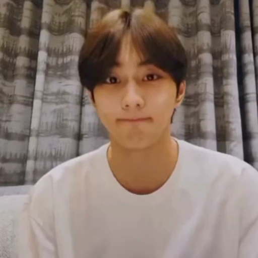 🤑 Стикер «Lee Jongwoon» для Telegram