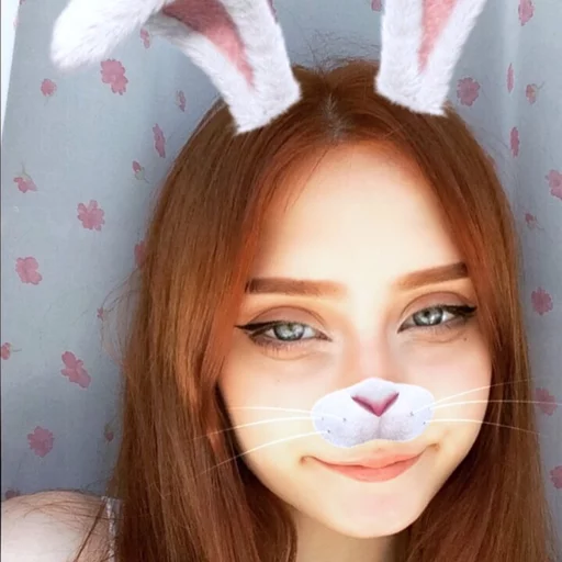 🇩🇪 Стикер «AYALUVSARA» для Telegram