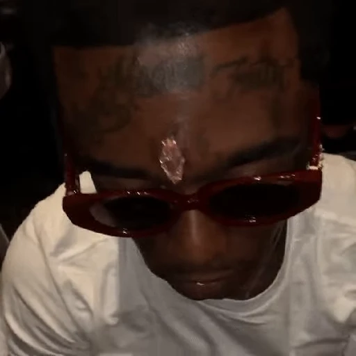 😎 Стикер «lil uzi vert» для Telegram