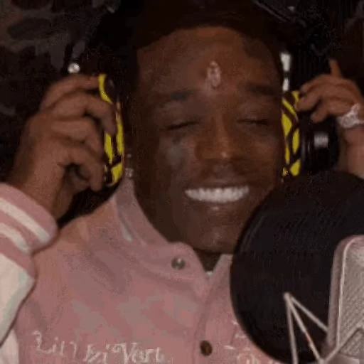 😆 Стикер «lil uzi vert» для Telegram