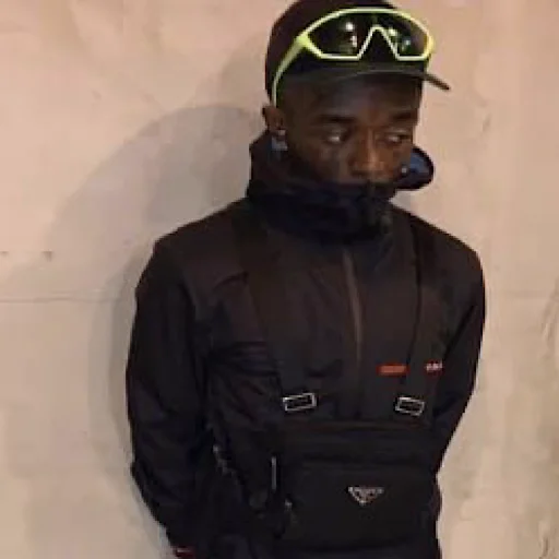 🙁 Стикер «lil uzi veeeeeert» для Telegram