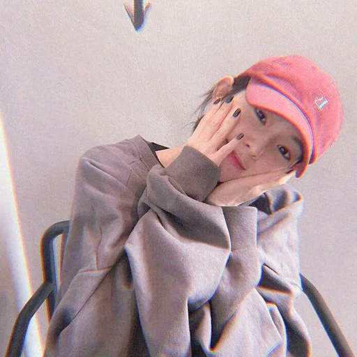 💃 Стикер «Red Velvet Irene Seulgi» для Telegram