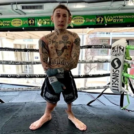 🥊 Стикер «Банданеры» для Telegram