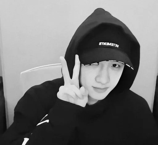😇 Стикер «bang chan» для Telegram