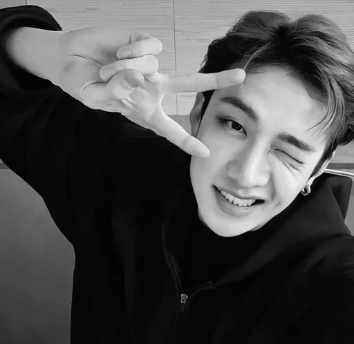 😝 Стикер «bang chan» для Telegram