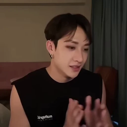 🐺 Стикер «bang chan» для Telegram