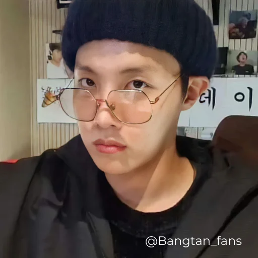 👀 Стикер «Bangtan_fans» для Telegram