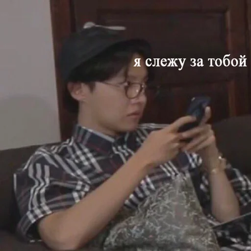 😑 Стикер «bts» для Telegram