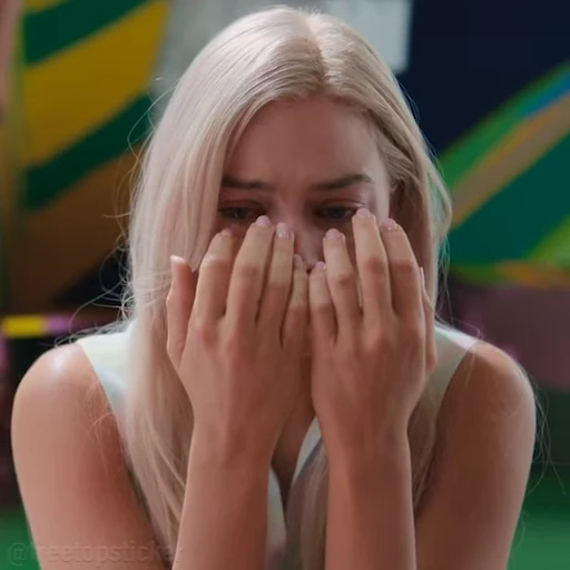 😔 Стикер «Barbie» для Telegram