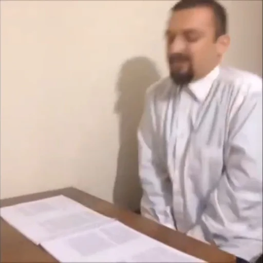 📖 Стикер «Aykut Elmas» для Telegram